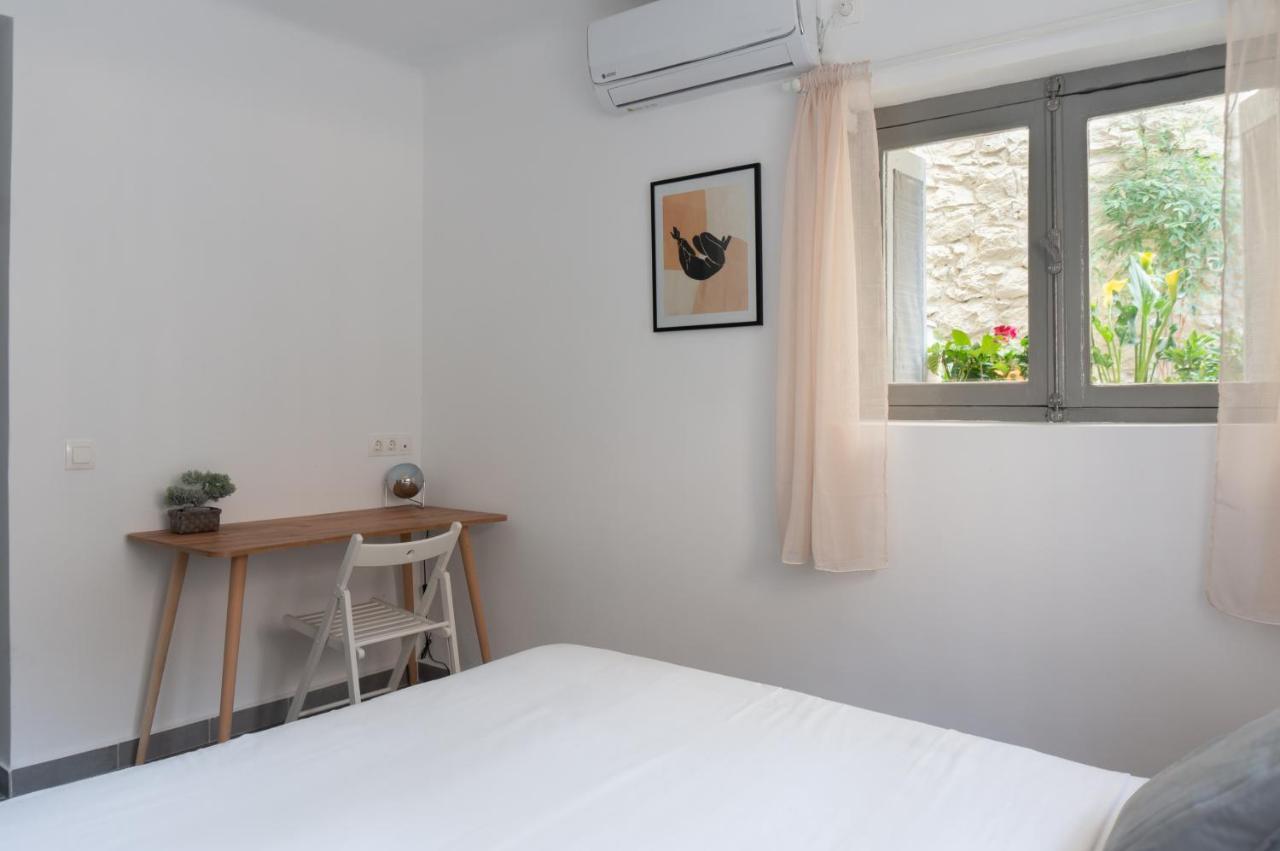 אתונה Dioskouros Hostel מראה חיצוני תמונה