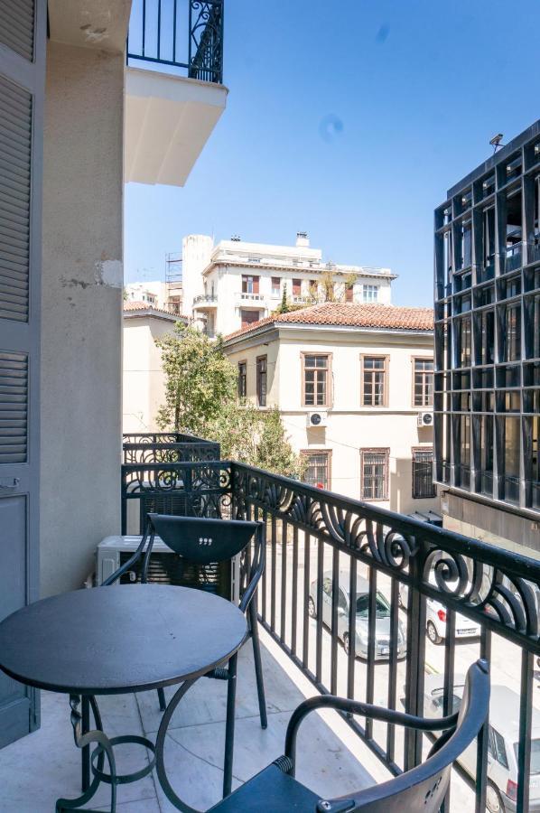 אתונה Dioskouros Hostel מראה חיצוני תמונה