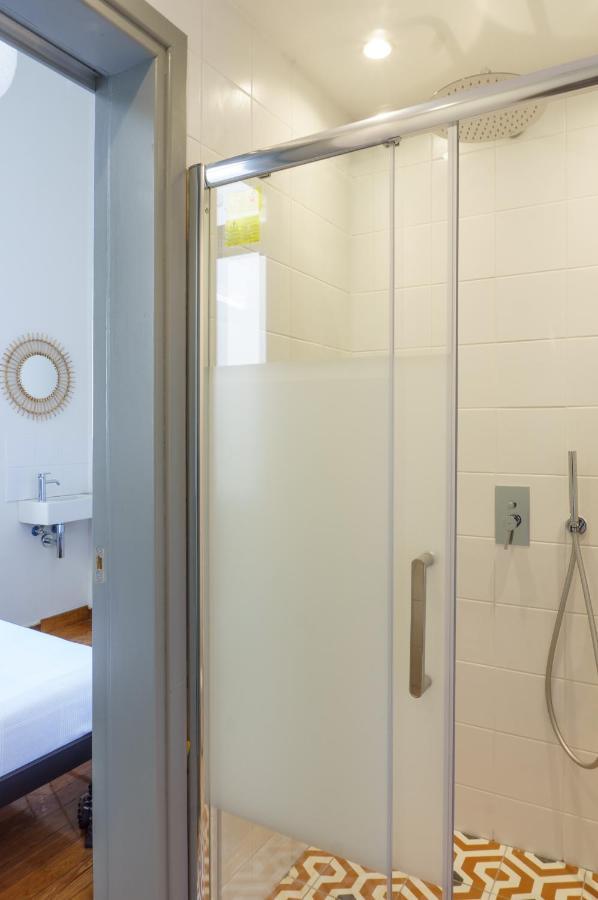 אתונה Dioskouros Hostel מראה חיצוני תמונה