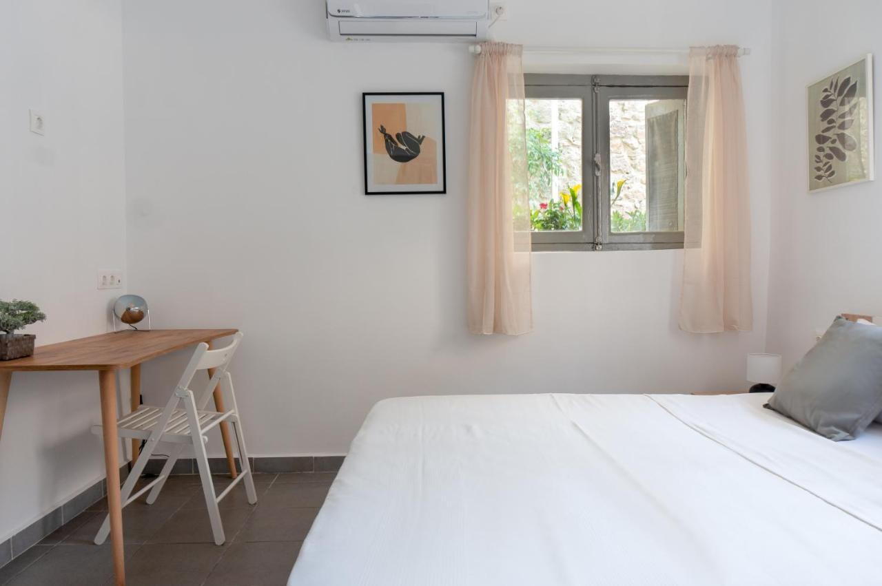 אתונה Dioskouros Hostel מראה חיצוני תמונה